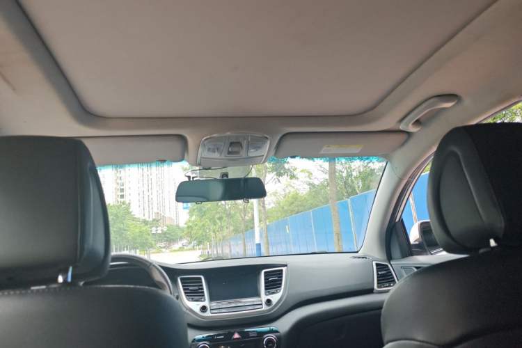 Used Hyundai Tucson 2018 1.6T Dual-Clutch Two-Wheel Drive 15th Anniversary Special Edition Headliner