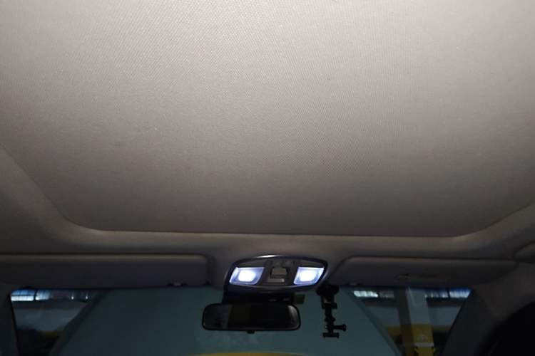 Used Hyundai Tucson 2018 1.6T Dual-Clutch Two-Wheel Drive 15th Anniversary Special Edition Headliner