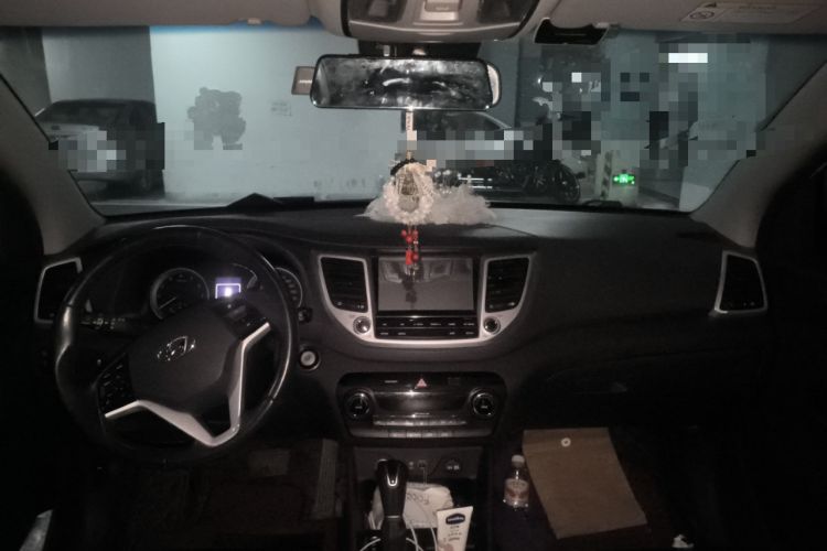 Used Hyundai Tucson 2018 1.6T Dual-Clutch Two-Wheel Drive 15th Anniversary Special Edition Headliner