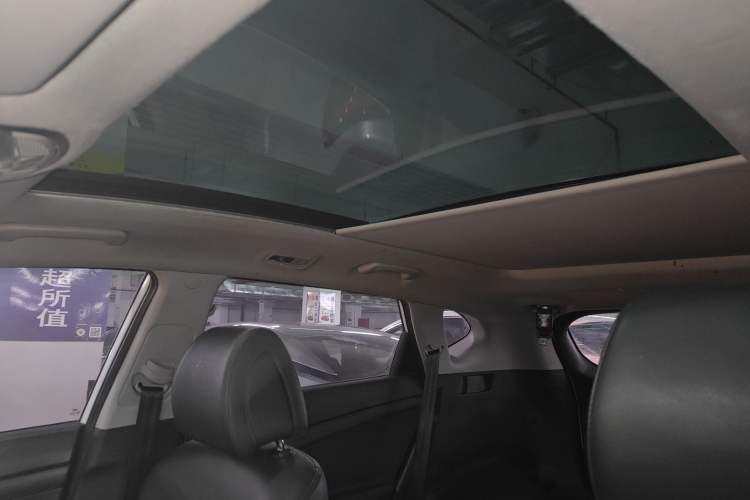 Used Hyundai Tucson 2018 1.6T Dual-Clutch Two-Wheel Drive 15th Anniversary Special Edition Headliner