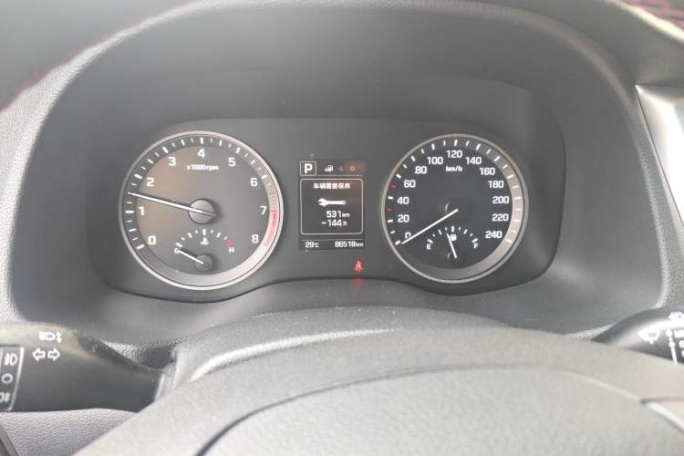 Used Hyundai Tucson 2018 1.6T Dual-Clutch Two-Wheel Drive 15th Anniversary Special Edition Instrument Cluster