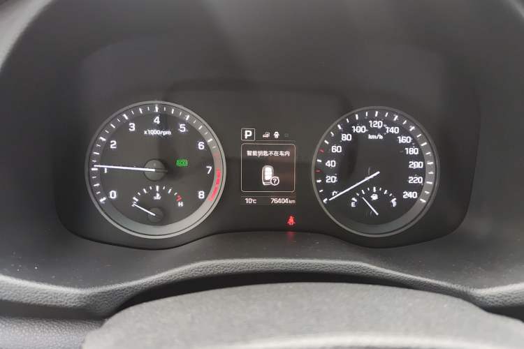 Used Hyundai Tucson 2018 1.6T Dual-Clutch Two-Wheel Drive 15th Anniversary Special Edition Instrument Cluster