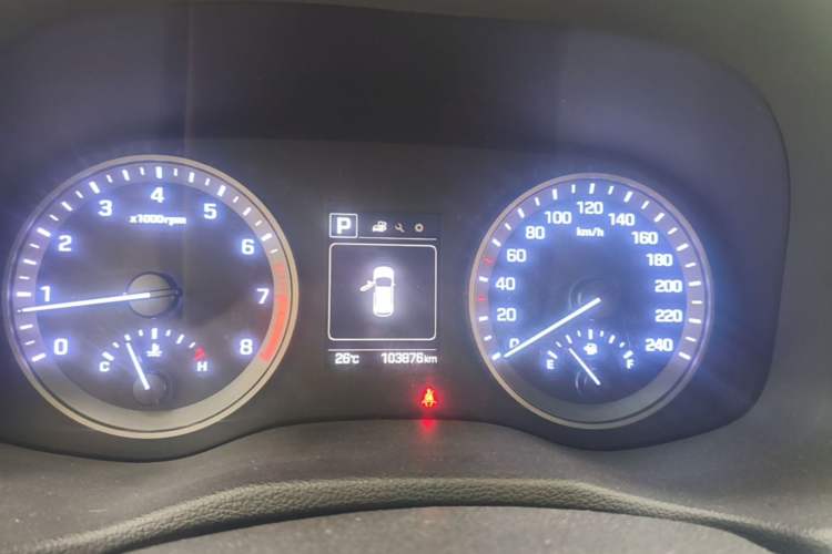 Used Hyundai Tucson 2018 1.6T Dual-Clutch Two-Wheel Drive 15th Anniversary Special Edition Instrument Cluster