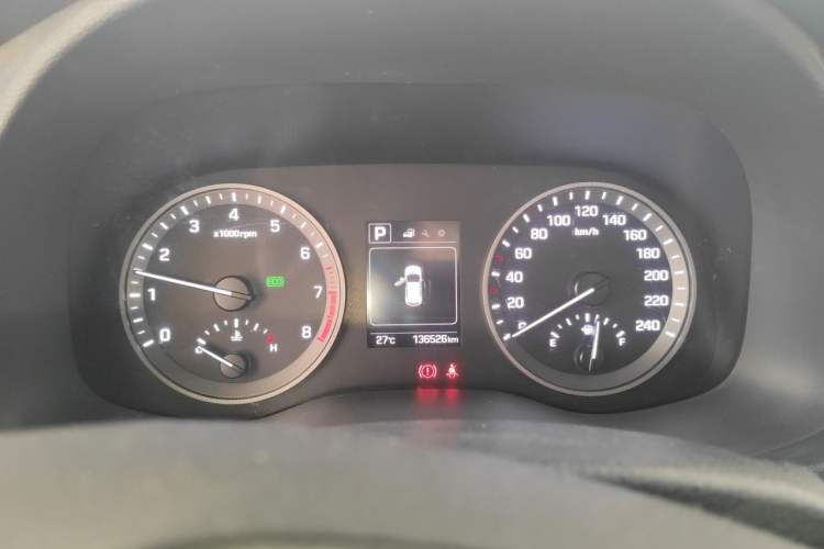 Used Hyundai Tucson 2018 1.6T Dual-Clutch Two-Wheel Drive 15th Anniversary Special Edition Instrument Cluster