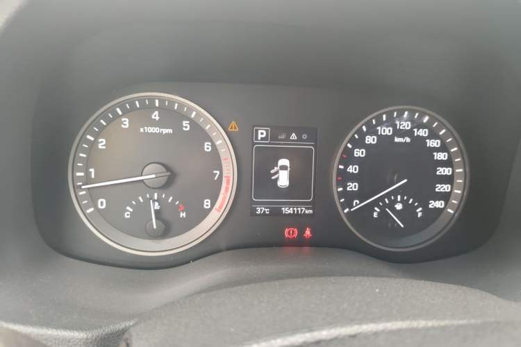Used Hyundai Tucson 2018 1.6T Dual-Clutch Two-Wheel Drive 15th Anniversary Special Edition Instrument Cluster