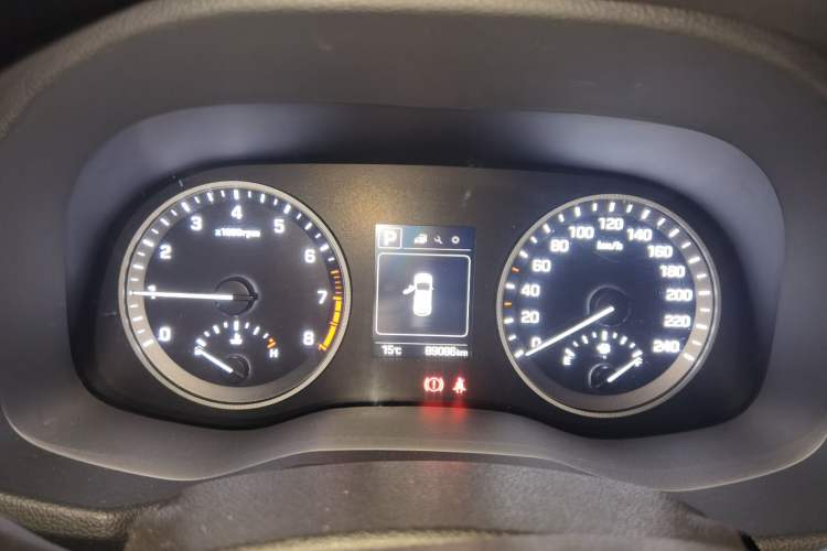 Used Hyundai Tucson 2018 1.6T Dual-Clutch Two-Wheel Drive 15th Anniversary Special Edition Instrument Cluster