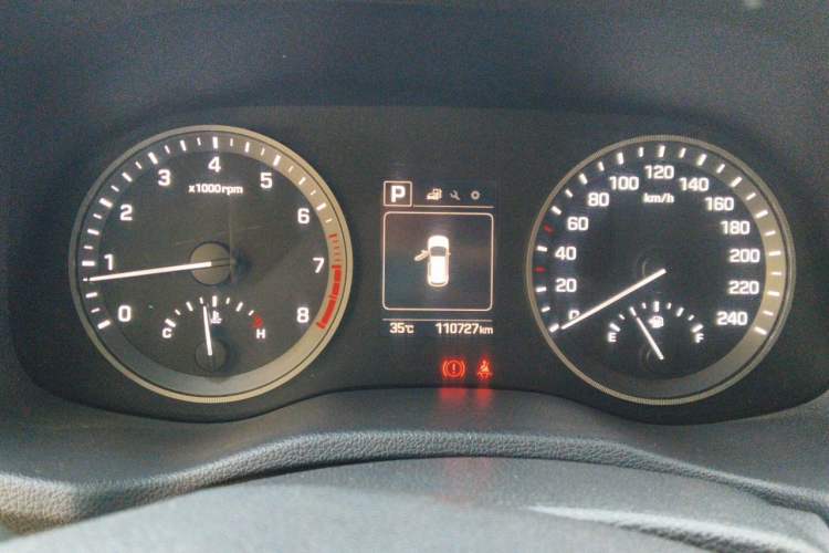 Used Hyundai Tucson 2018 1.6T Dual-Clutch Two-Wheel Drive 15th Anniversary Special Edition Instrument Cluster