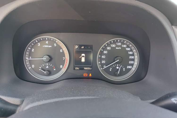 Used Hyundai Tucson 2018 1.6T Dual-Clutch Two-Wheel Drive 15th Anniversary Special Edition Instrument Cluster