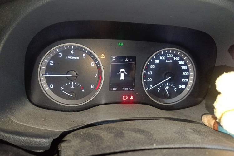 Used Hyundai Tucson 2018 1.6T Dual-Clutch Two-Wheel Drive 15th Anniversary Special Edition Instrument Cluster