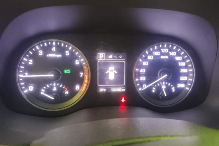 Used Hyundai Tucson 2018 1.6T Dual-Clutch Two-Wheel Drive 15th Anniversary Special Edition Instrument Cluster