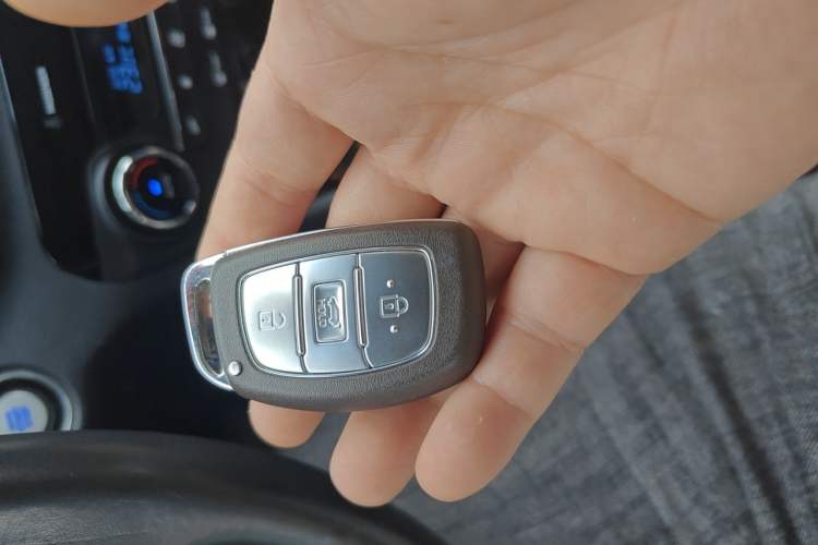 Used Hyundai Tucson 2018 1.6T Dual-Clutch Two-Wheel Drive 15th Anniversary Special Edition Interior 1
