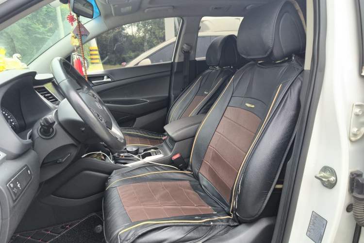 Used Hyundai Tucson 2018 1.6T Dual-Clutch Two-Wheel Drive 15th Anniversary Special Edition Left Front Seat
