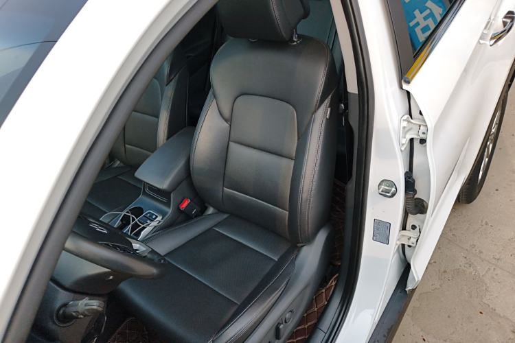 Used Hyundai Tucson 2018 1.6T Dual-Clutch Two-Wheel Drive 15th Anniversary Special Edition Left Front Seat