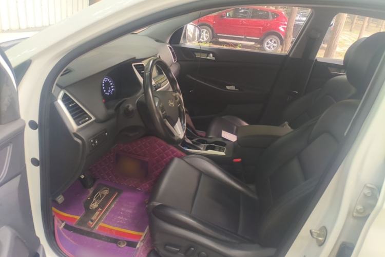 Used Hyundai Tucson 2018 1.6T Dual-Clutch Two-Wheel Drive 15th Anniversary Special Edition Left Front Seat