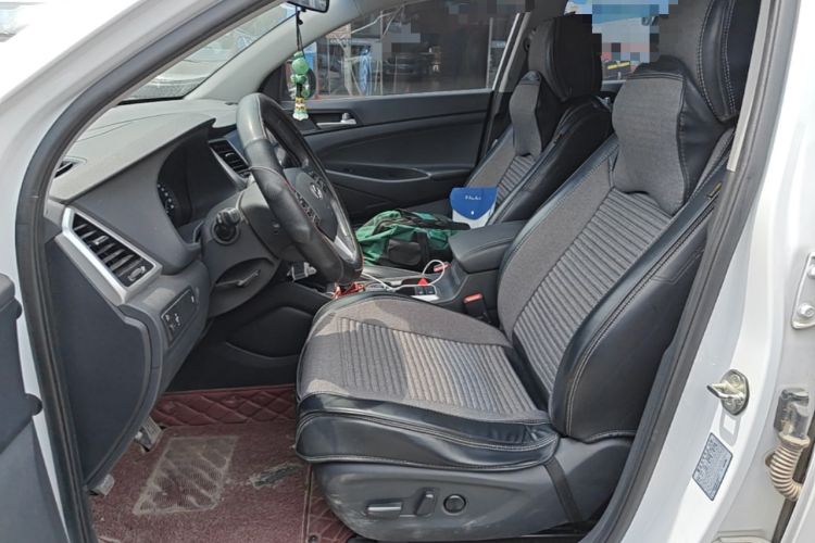Used Hyundai Tucson 2018 1.6T Dual-Clutch Two-Wheel Drive 15th Anniversary Special Edition Left Front Seat