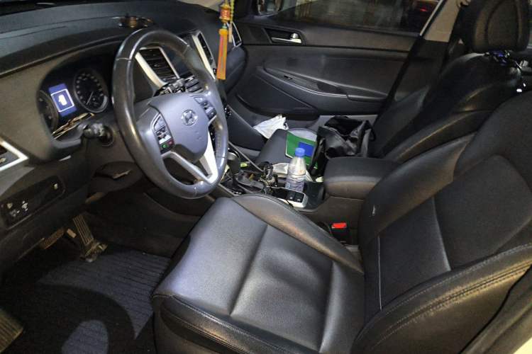 Used Hyundai Tucson 2018 1.6T Dual-Clutch Two-Wheel Drive 15th Anniversary Special Edition Left Front Seat