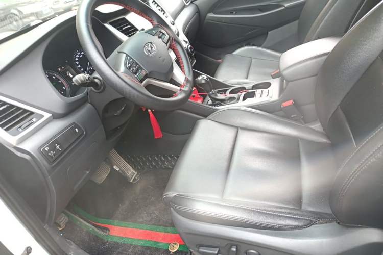 Used Hyundai Tucson 2018 1.6T Dual-Clutch Two-Wheel Drive 15th Anniversary Special Edition Left Front Seat