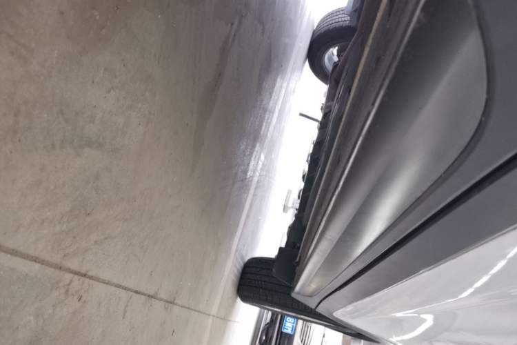 Used Hyundai Tucson 2018 1.6T Dual-Clutch Two-Wheel Drive 15th Anniversary Special Edition Left Side Sill