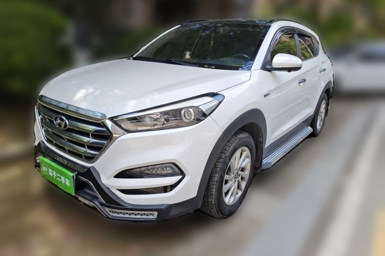 Used Hyundai Tucson 2018 1.6T Dual-Clutch Two-Wheel Drive 15th Anniversary Special Edition Guazi used car, China used car export, Used car for sale, Used cars, Cheapest cars for sale