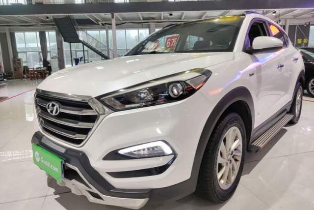 Used Hyundai Tucson 2018 1.6T Dual-Clutch Two-Wheel Drive 15th Anniversary Special Edition