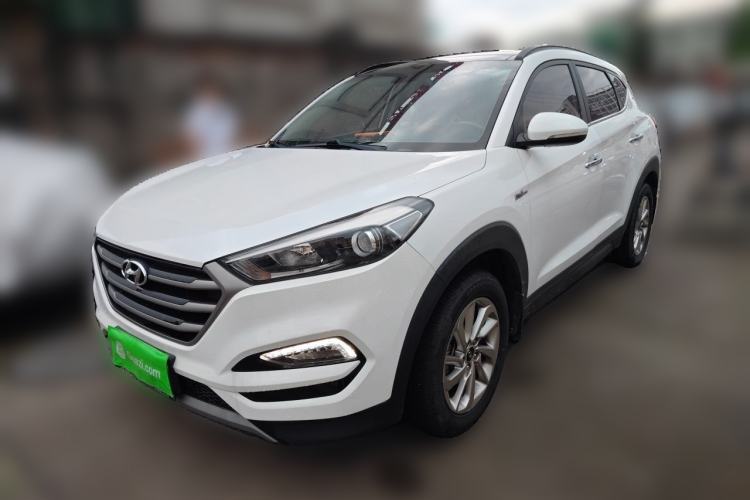 Used Hyundai Tucson 2018 1.6T Dual-Clutch Two-Wheel Drive 15th Anniversary Special Edition Guazi used car, China used car export, Used car for sale, Used  cars, Cheapest cars for sale