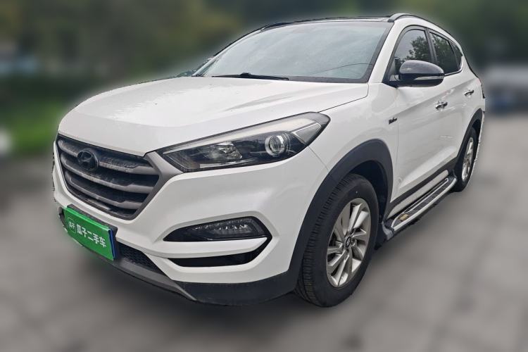 Used Hyundai Tucson 2018 1.6T Dual-Clutch Two-Wheel Drive 15th Anniversary Special Edition Guazi used car, China used car export, Used car for sale, Used  cars, Cheapest cars for sale
