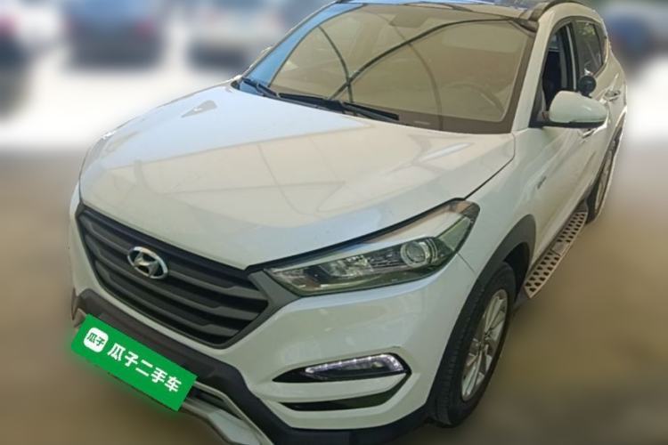 Used Hyundai Tucson 2018 1.6T Dual-Clutch Two-Wheel Drive 15th Anniversary Special Edition Guazi used car, China used car export, Used car for sale, Used  cars, Cheapest cars for sale