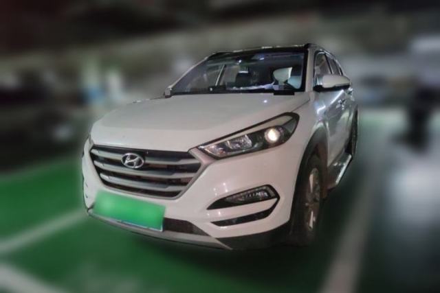 Used Hyundai Tucson 2018 1.6T Dual-Clutch Two-Wheel Drive 15th Anniversary Special Edition