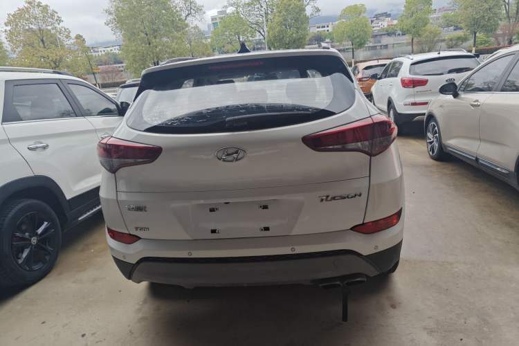Used Hyundai Tucson 2018 1.6T Dual-Clutch Two-Wheel Drive 15th Anniversary Special Edition Rear