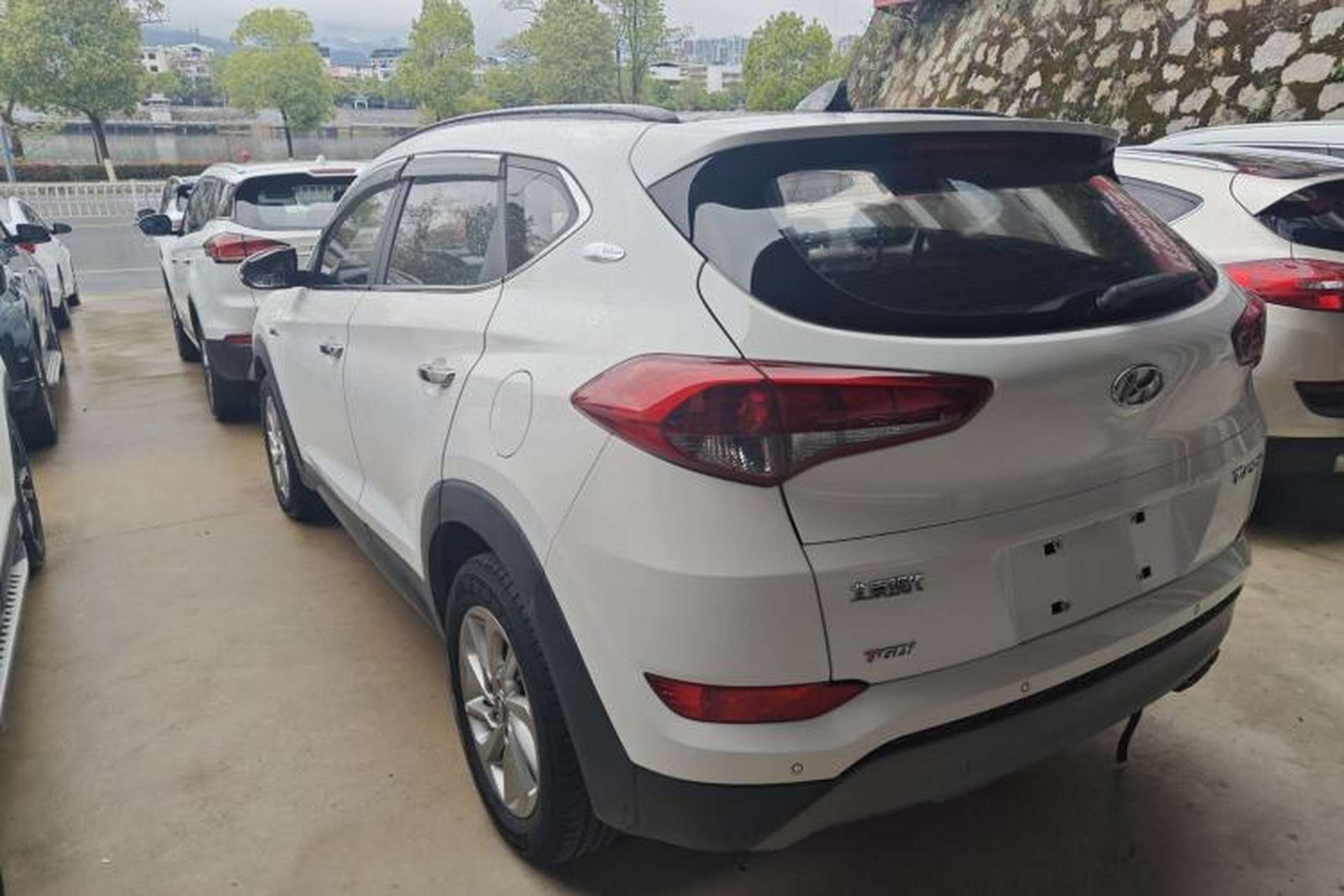 Used Hyundai Tucson 2018 1.6T Dual-Clutch Two-Wheel Drive 15th Anniversary Special Edition Rear Left 45 Deg