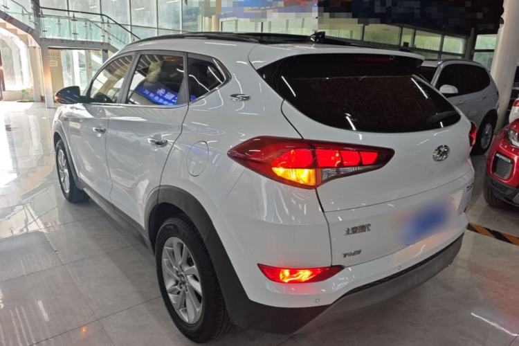 Used Hyundai Tucson 2018 1.6T Dual-Clutch Two-Wheel Drive 15th Anniversary Special Edition Rear Left 45 Deg