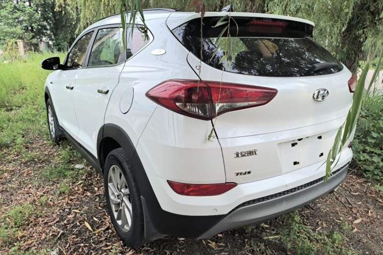 Used Hyundai Tucson 2018 1.6T Dual-Clutch Two-Wheel Drive 15th Anniversary Special Edition Rear Left 45 Deg