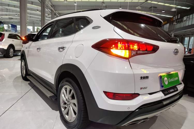 Used Hyundai Tucson 2018 1.6T Dual-Clutch Two-Wheel Drive 15th Anniversary Special Edition Rear Left 45 Deg