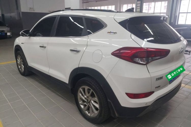 Used Hyundai Tucson 2018 1.6T Dual-Clutch Two-Wheel Drive 15th Anniversary Special Edition Rear Left 45 Deg