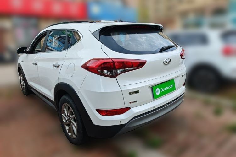 Used Hyundai Tucson 2018 1.6T Dual-Clutch Two-Wheel Drive 15th Anniversary Special Edition Rear Left 45 Deg