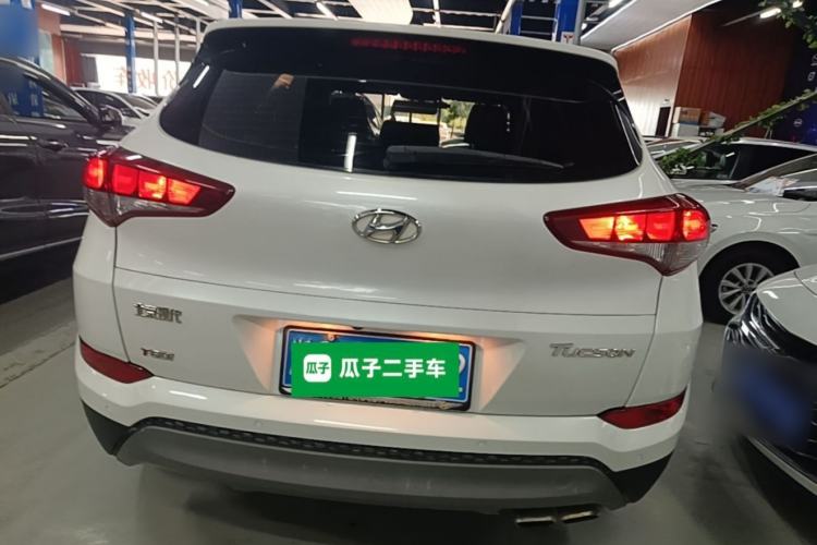 Used Hyundai Tucson 2018 1.6T Dual-Clutch Two-Wheel Drive 15th Anniversary Special Edition Rear