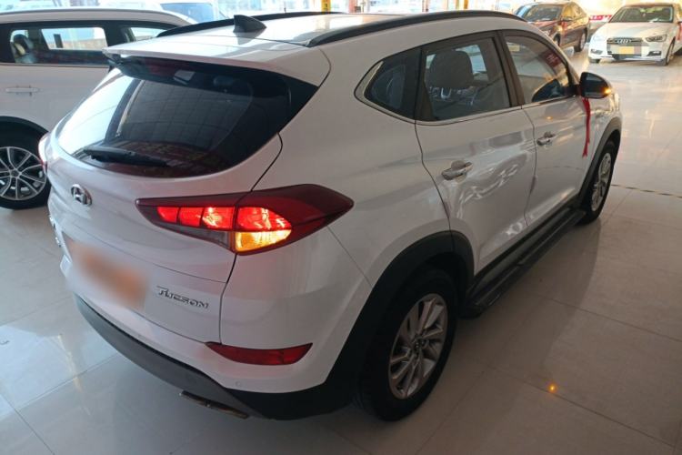 Used Hyundai Tucson 2018 1.6T Dual-Clutch Two-Wheel Drive 15th Anniversary Special Edition Rear Right 45 Deg