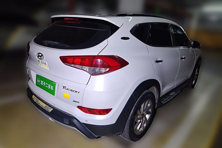 Used Hyundai Tucson 2018 1.6T Dual-Clutch Two-Wheel Drive 15th Anniversary Special Edition Rear Right 45 Deg