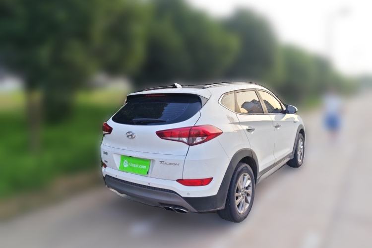 Used Hyundai Tucson 2018 1.6T Dual-Clutch Two-Wheel Drive 15th Anniversary Special Edition Rear Right 45 Deg