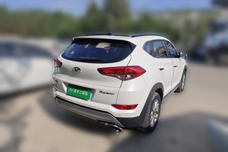Used Hyundai Tucson 2018 1.6T Dual-Clutch Two-Wheel Drive 15th Anniversary Special Edition Rear Right 45 Deg
