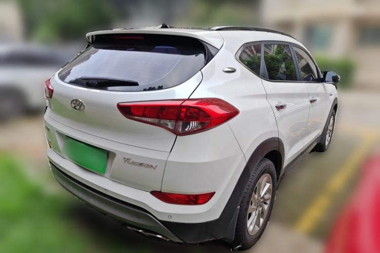 Used Hyundai Tucson 2018 1.6T Dual-Clutch Two-Wheel Drive 15th Anniversary Special Edition Rear Right 45 Deg