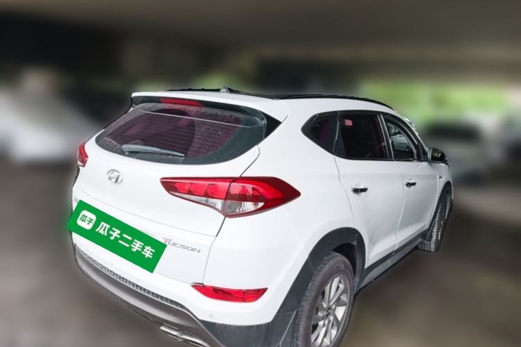 Used Hyundai Tucson 2018 1.6T Dual-Clutch Two-Wheel Drive 15th Anniversary Special Edition Rear Right 45 Deg