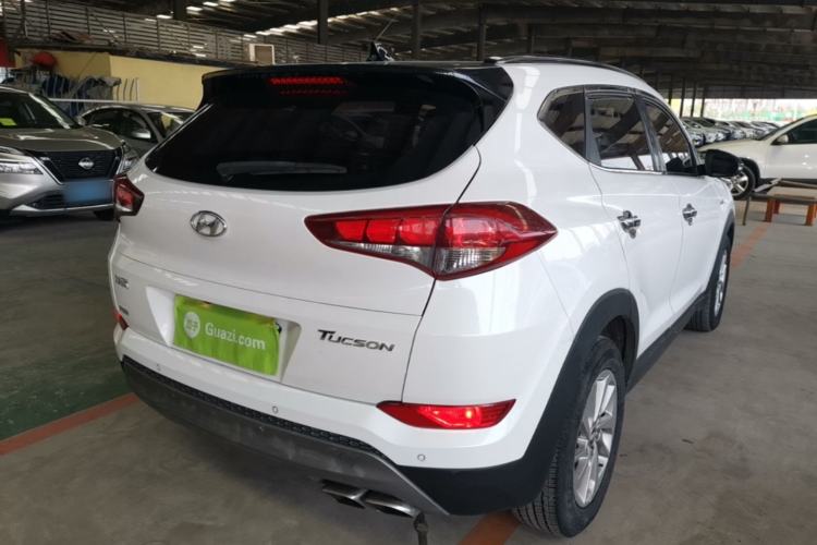 Used Hyundai Tucson 2018 1.6T Dual-Clutch Two-Wheel Drive 15th Anniversary Special Edition Rear Right 45 Deg