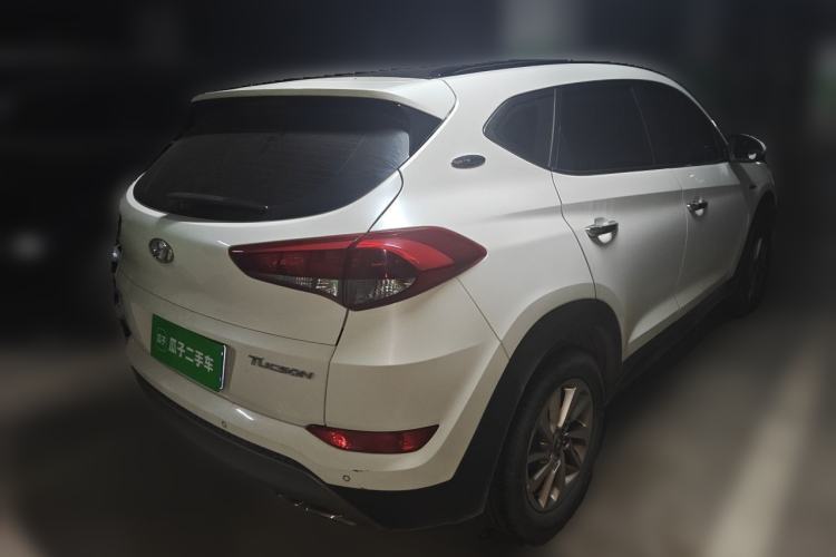 Used Hyundai Tucson 2018 1.6T Dual-Clutch Two-Wheel Drive 15th Anniversary Special Edition Rear Right 45 Deg