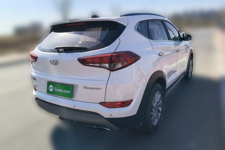 Used Hyundai Tucson 2018 1.6T Dual-Clutch Two-Wheel Drive 15th Anniversary Special Edition Rear Right 45 Deg