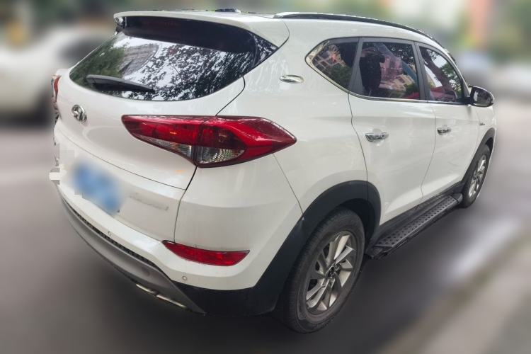 Used Hyundai Tucson 2018 1.6T Dual-Clutch Two-Wheel Drive 15th Anniversary Special Edition Rear Right 45 Deg