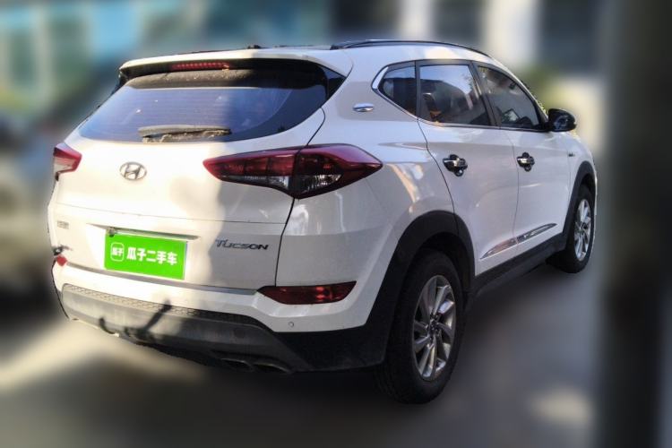 Used Hyundai Tucson 2018 1.6T Dual-Clutch Two-Wheel Drive 15th Anniversary Special Edition Rear Right 45 Deg