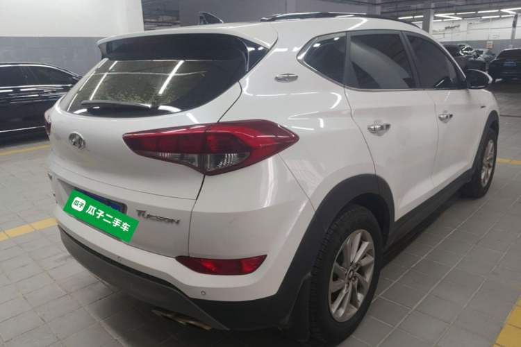 Used Hyundai Tucson 2018 1.6T Dual-Clutch Two-Wheel Drive 15th Anniversary Special Edition Rear Right 45 Deg