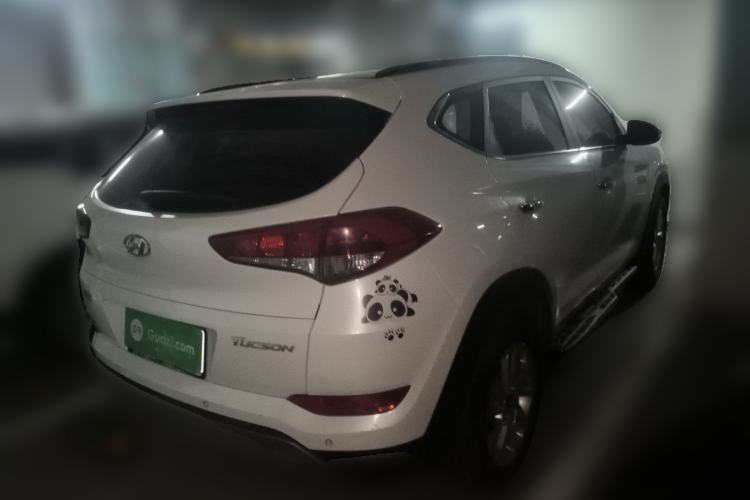 Used Hyundai Tucson 2018 1.6T Dual-Clutch Two-Wheel Drive 15th Anniversary Special Edition Rear Right 45 Deg