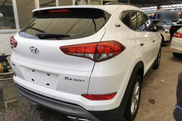 Used Hyundai Tucson 2018 1.6T Dual-Clutch Two-Wheel Drive 15th Anniversary Special Edition Rear Right 45 Deg